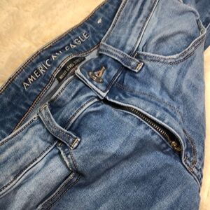 Super stretch skinnies in great used condition